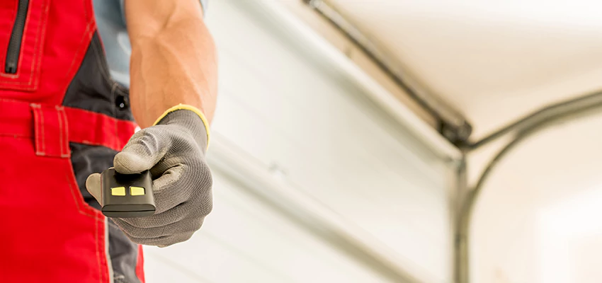 Residential Garage Door Security in Vincent, California