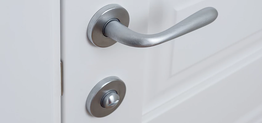 Single-Occupancy Restroom Locks Repair in Vincent, California