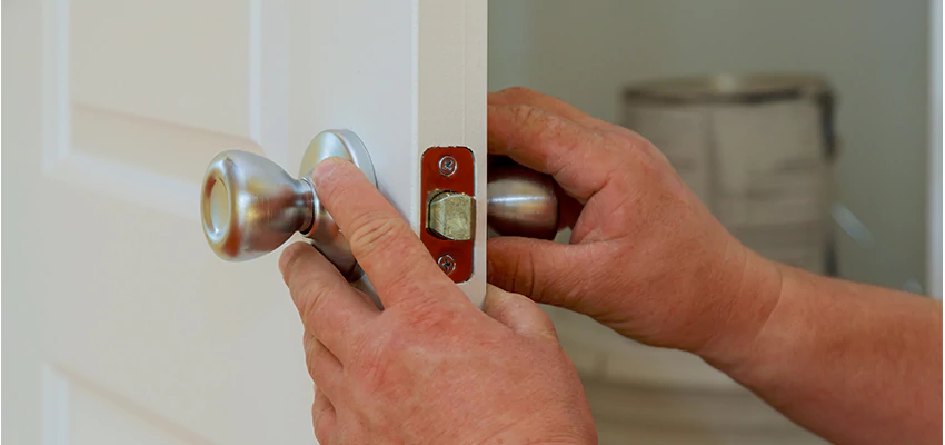 AAA Locksmiths For lock Replacement in Vincent, California