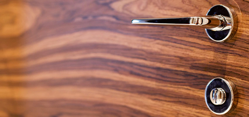 On Demand Locksmith For Key Fobs Repair in Vincent, California